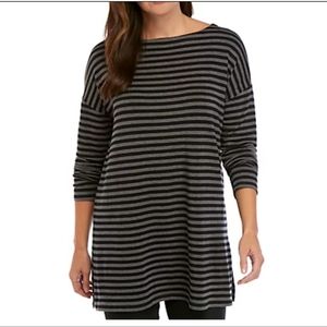 Eileen Fisher Ash Black stretchy tunic